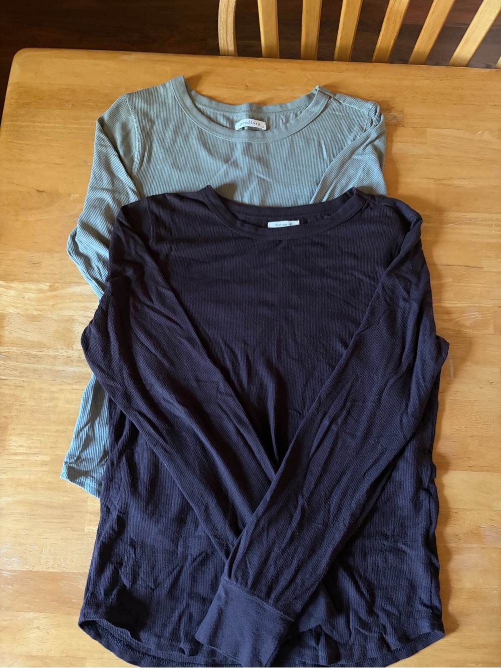 Neuflora: Two Lightweight Long Sleeve Ribbed Tops — Espresso and Sage